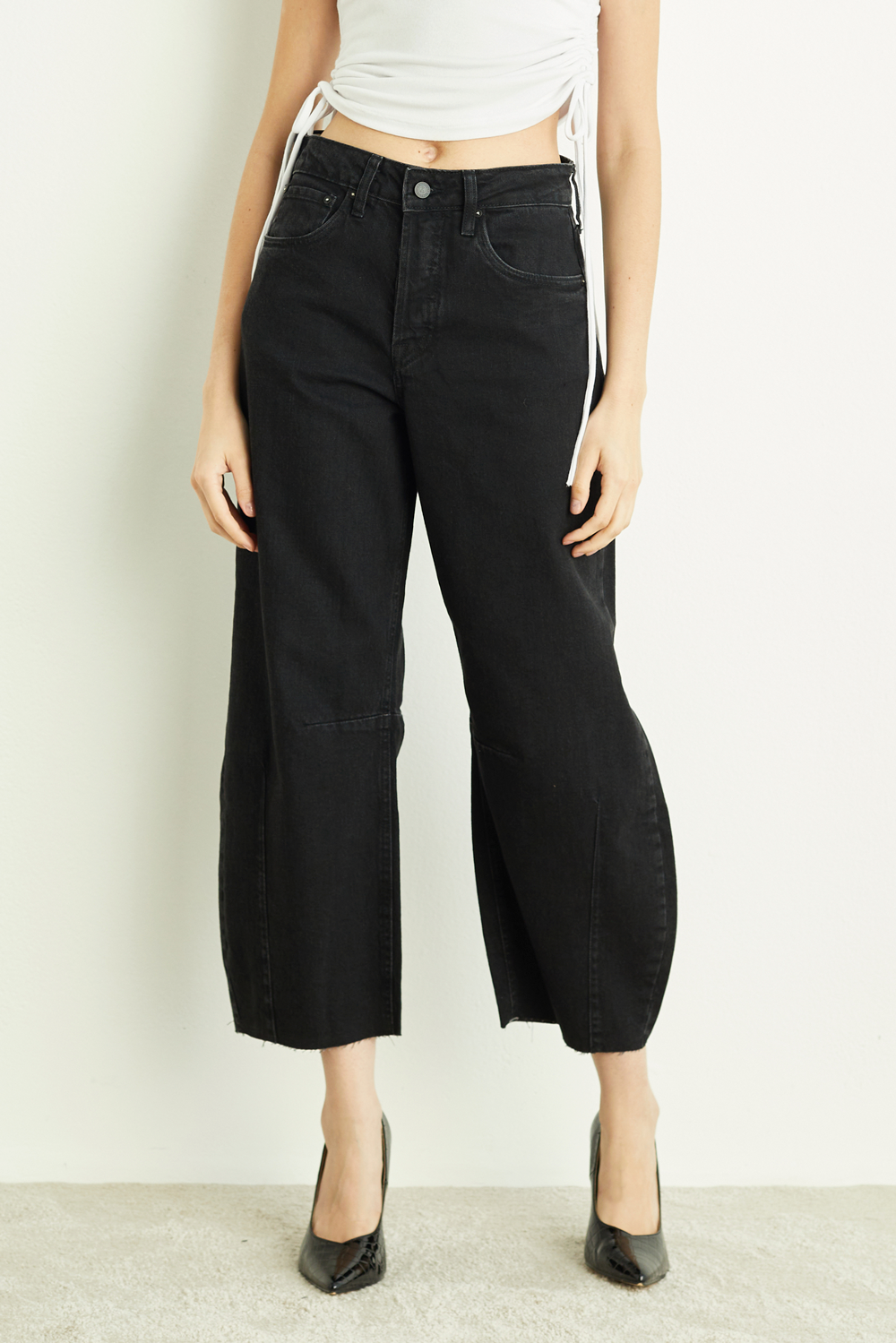 CALÇA MARIA FEMININA BARREL JEANS BLACK