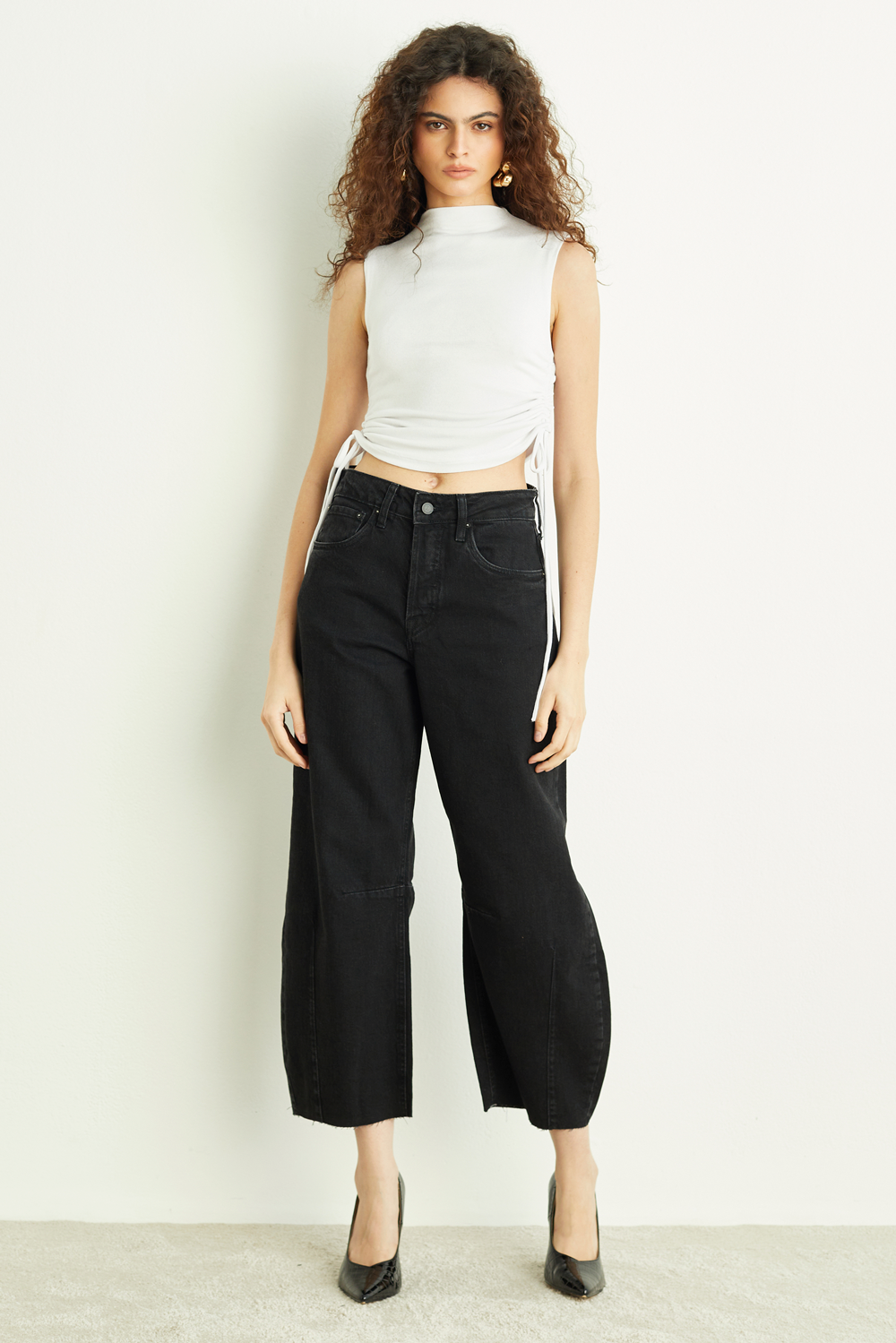CALÇA MARIA FEMININA BARREL JEANS BLACK