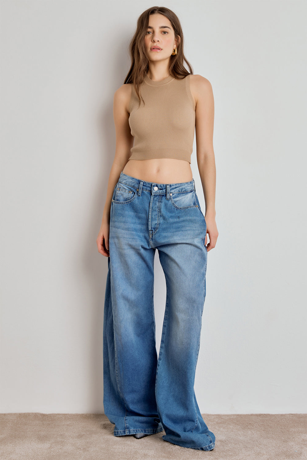 TRICOT FEMININO TOP CROPPED CANELADO AREIA