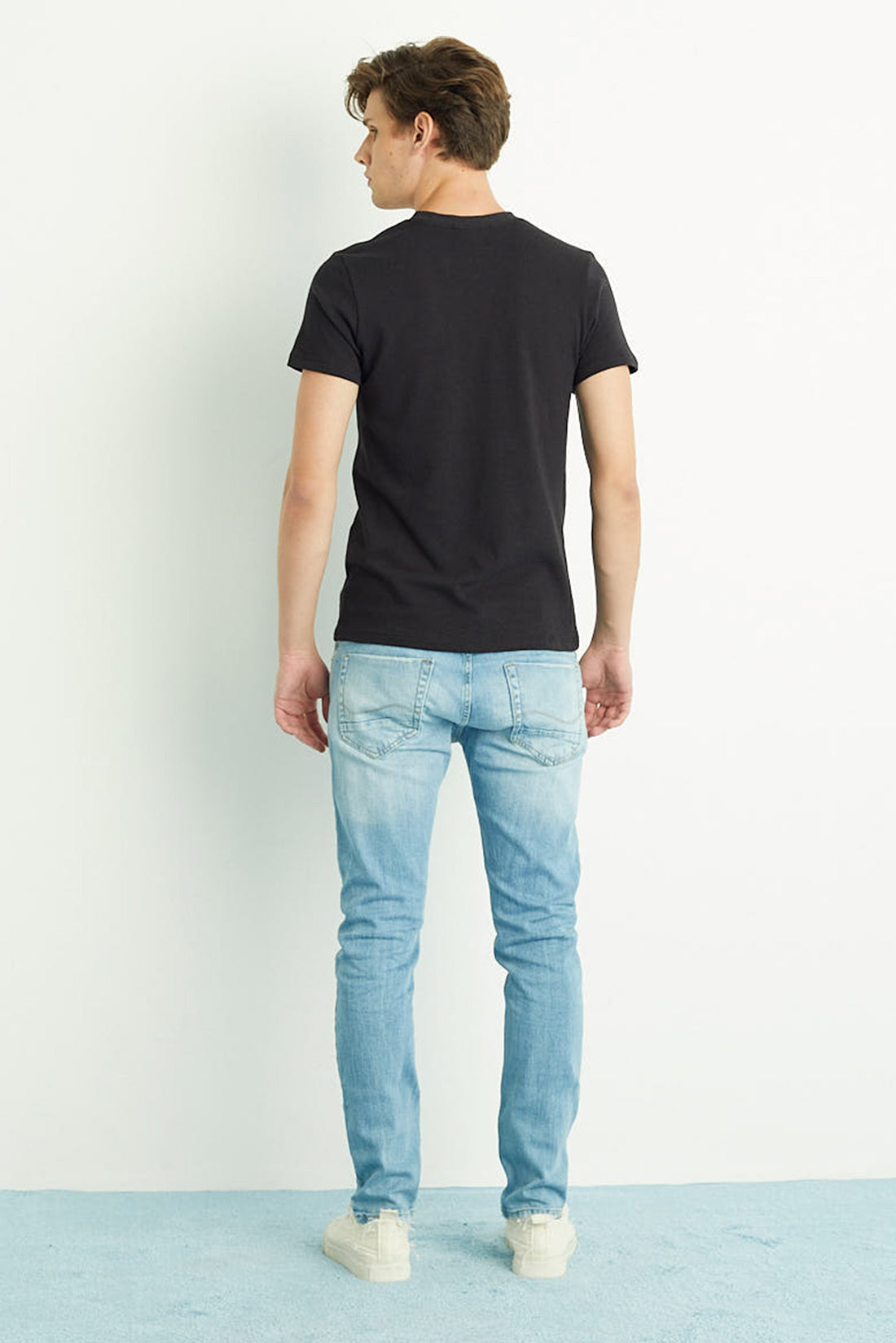 CAMISETA MASCULINA LINHO BÁSICA PRETA