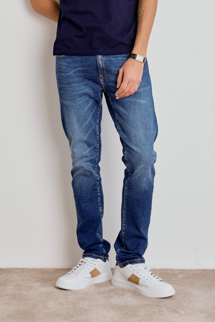 CALCA BASIC COMFORT JEANS MASC