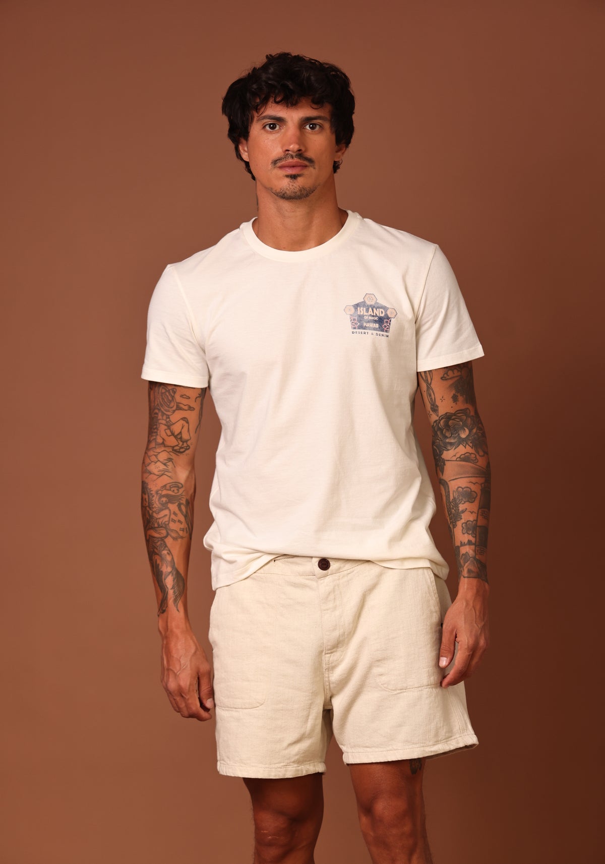 CAMISETA MASCULINA SLIM ISLAND