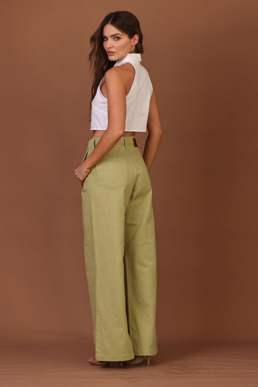 Calça Chino Sarja Verde Oliva