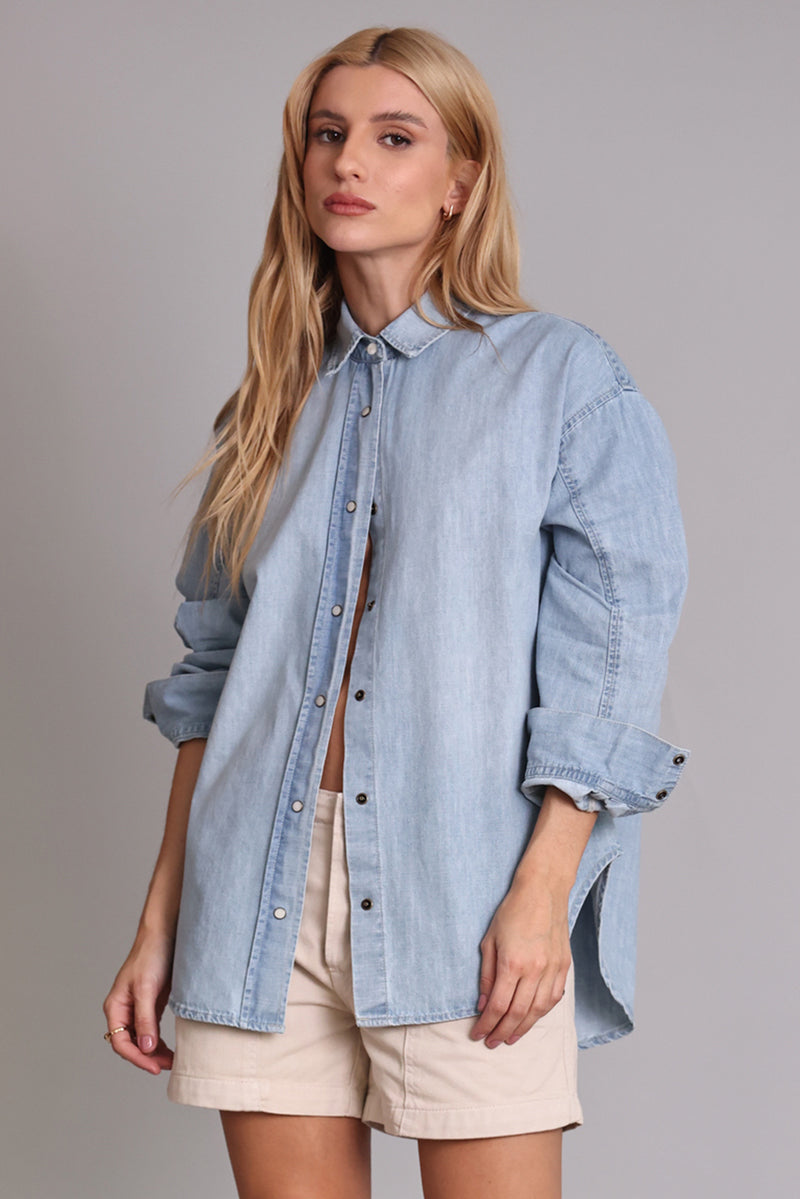CAMISA FEMININA JEANS CLARO