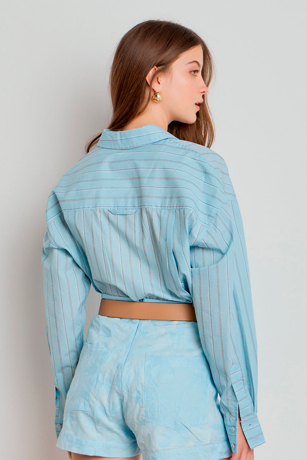 CAMISA FEMININA LISTRADA RELAXED - AZUL SKY