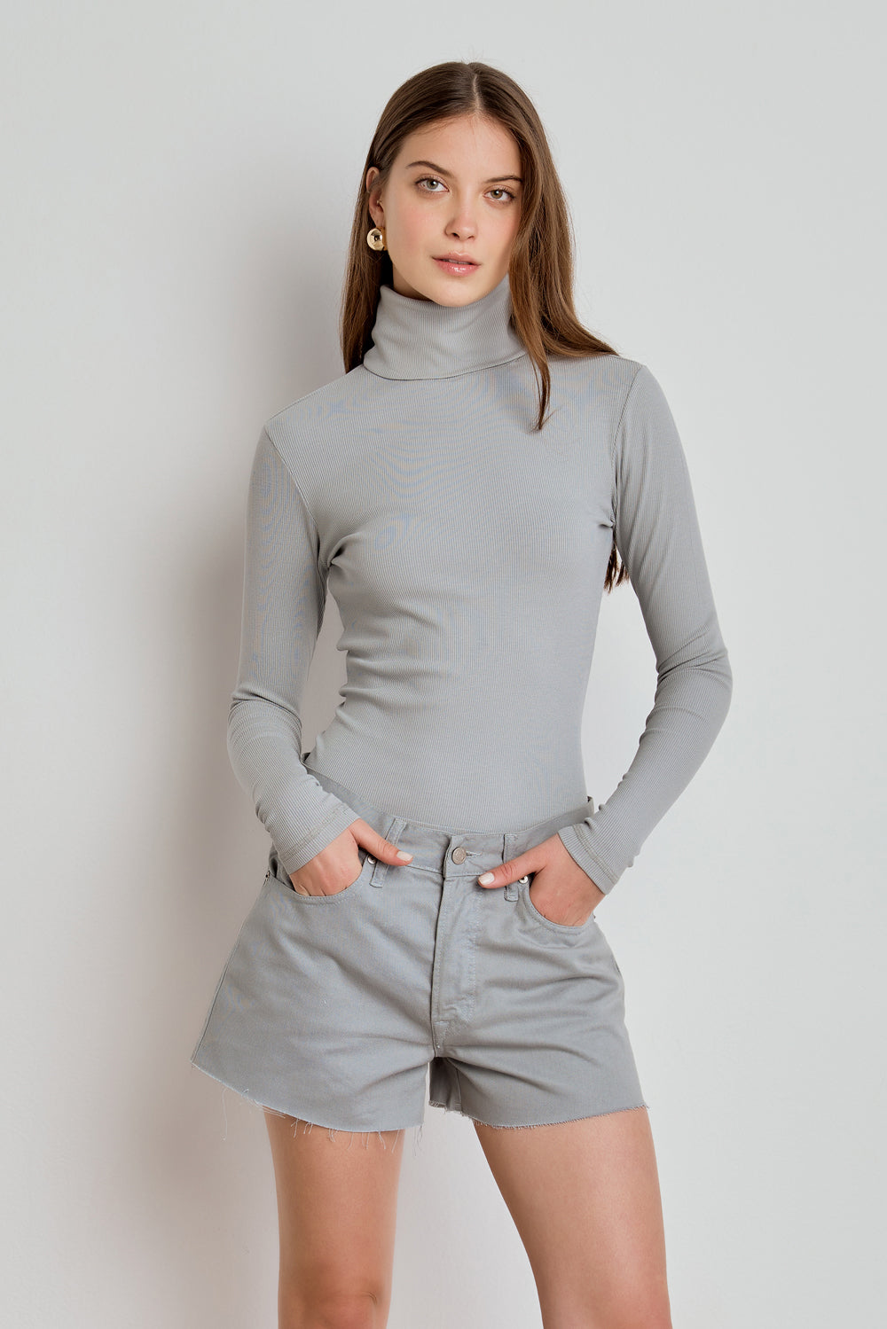 BLUSA FEMININA MANGA LONGA GOLA ROLE RIBANA - CINZA CLARO