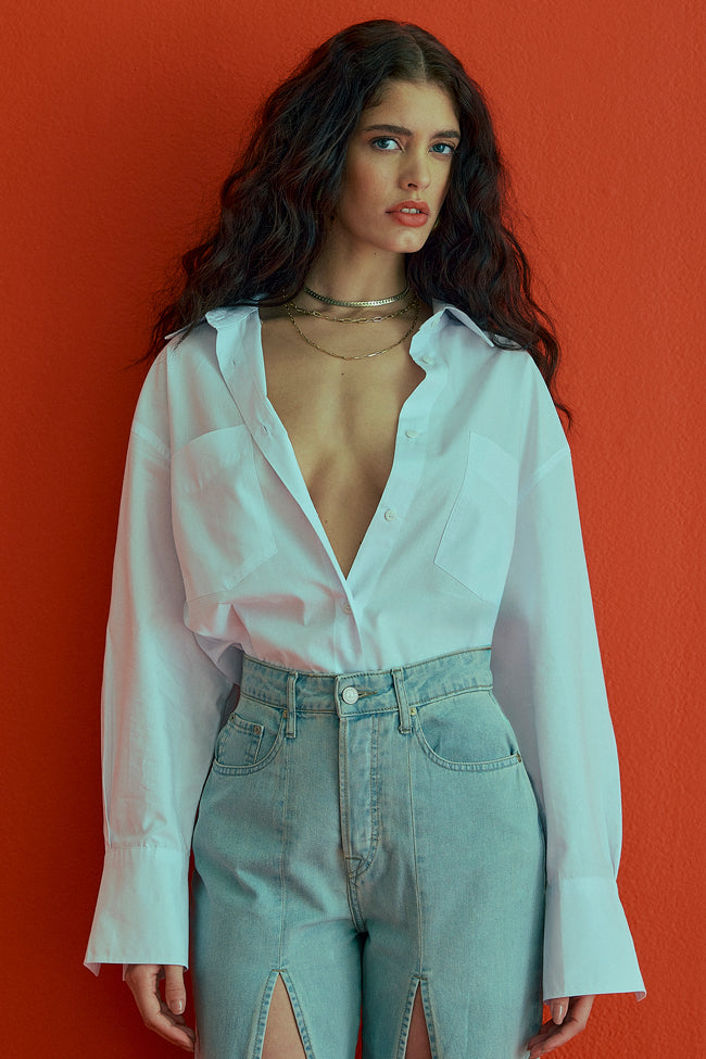 CAMISA FEMININA AMPLA FENDA TRICOLINE - BRANCA