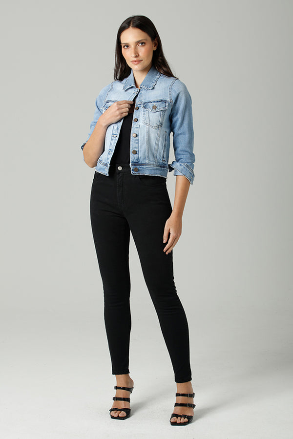 JAQUETA BOLSO EMBUTIDO JEANS