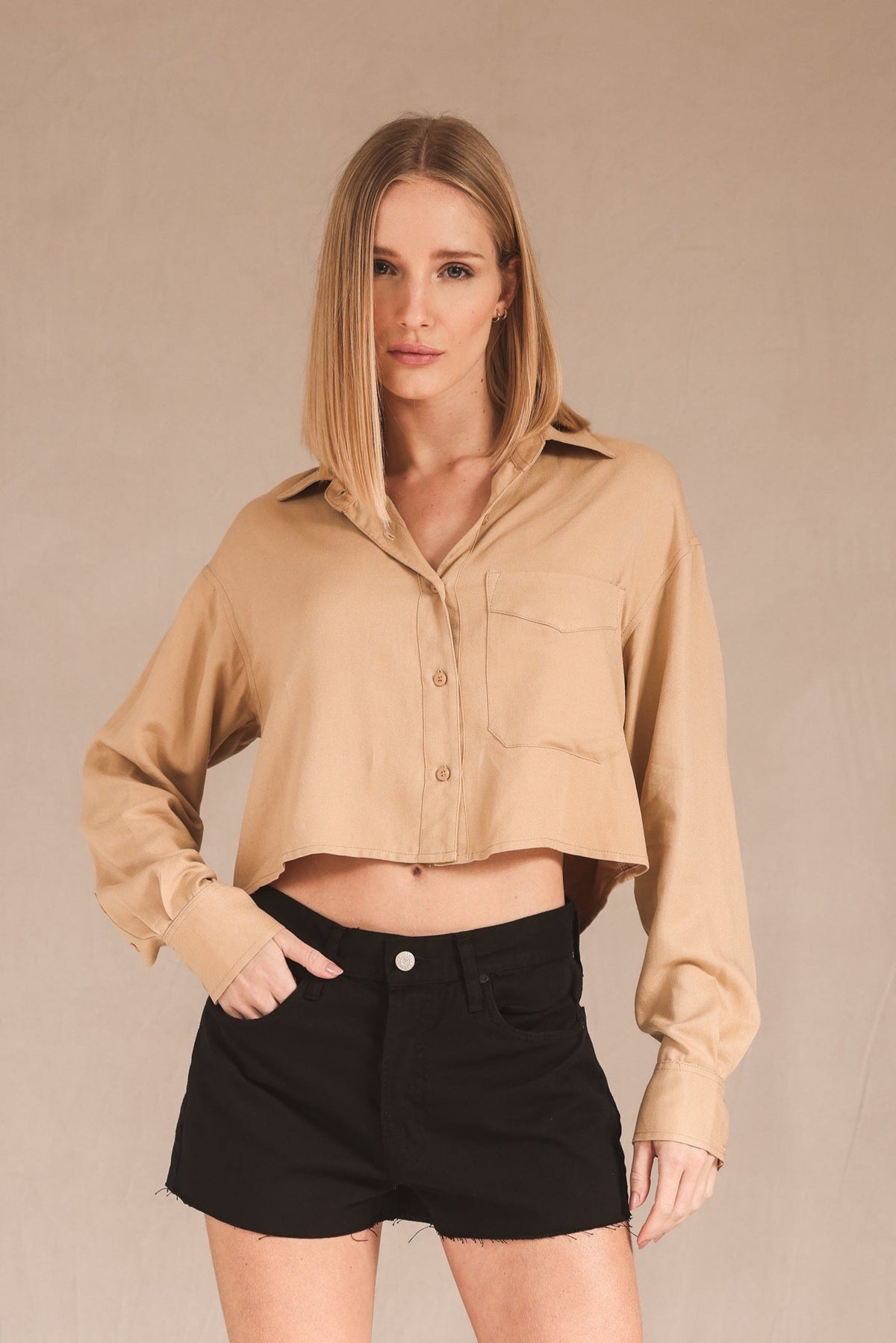 SHORTS COMFORT SARJA PRETO