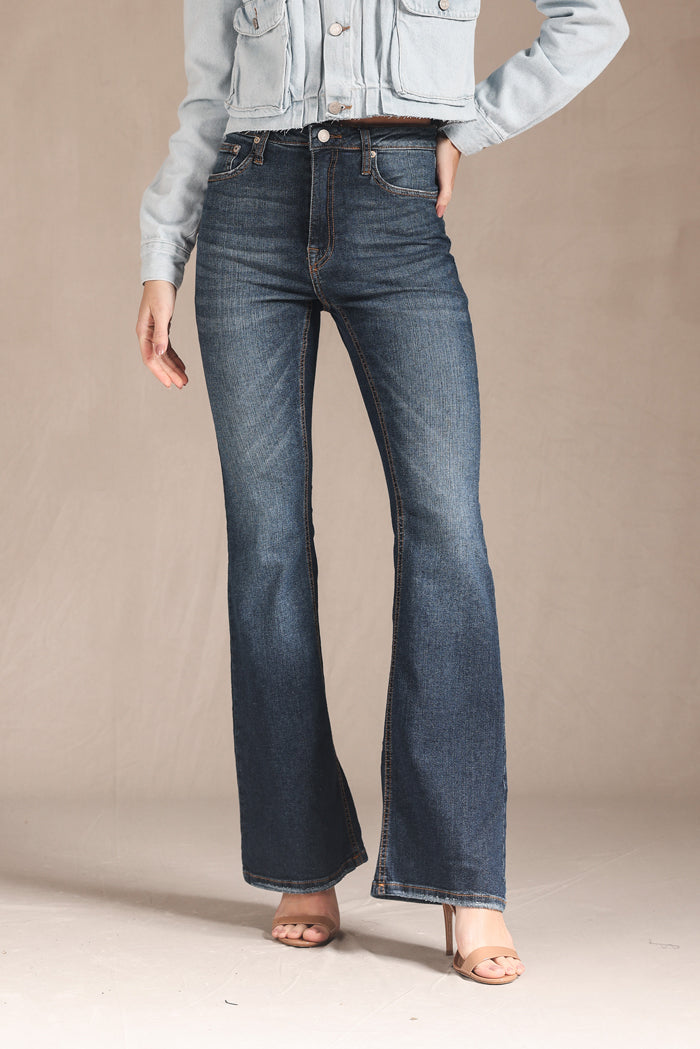 Calça Bootcut Sadie Jeans Médio
