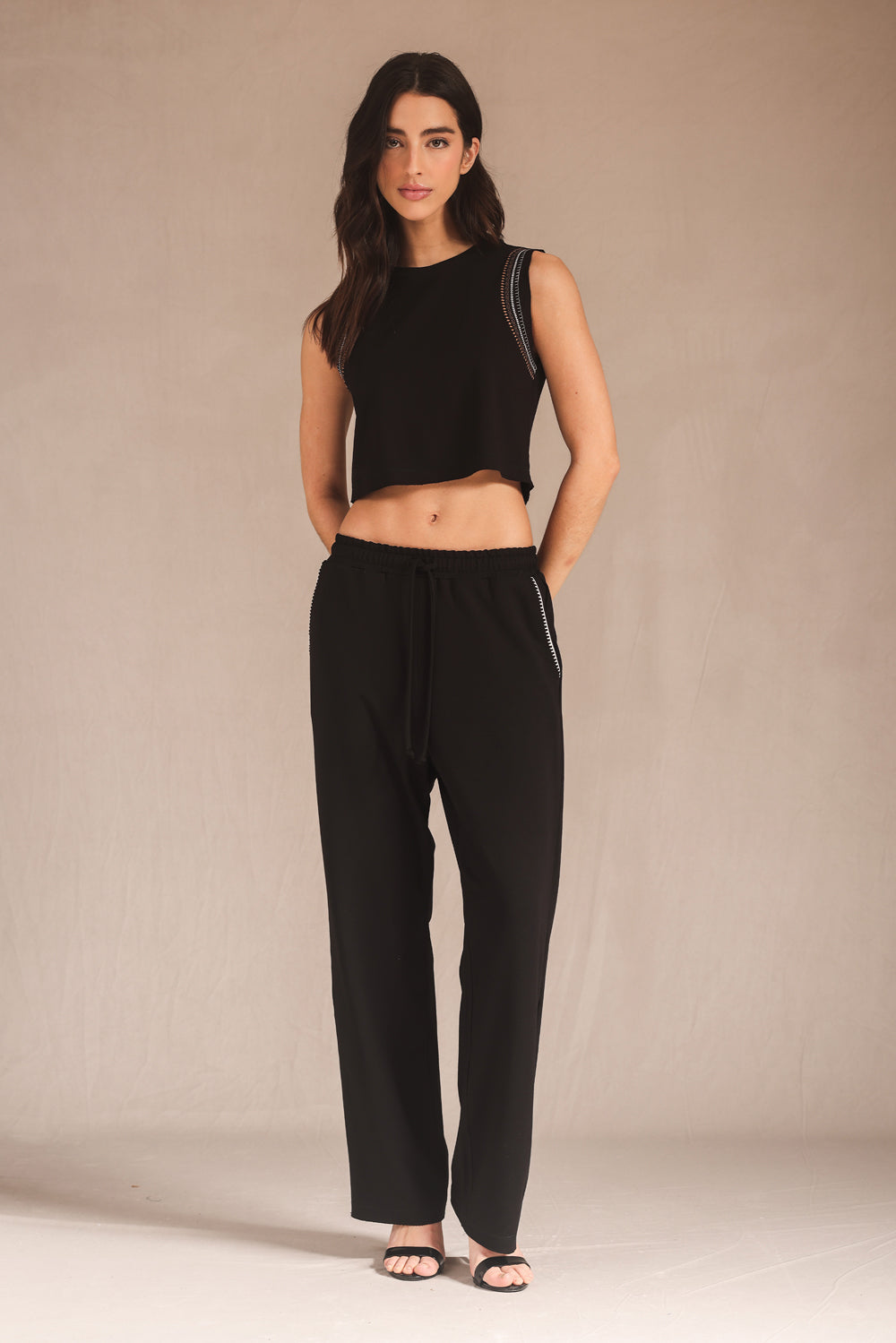 CALÇA FEMININA MOLETOM KEHLANI PRETA