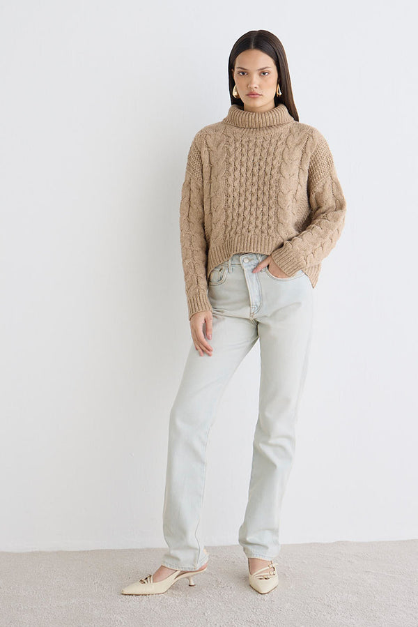 TRICOT MANGA LONGA GOLA ALTA - AREIA