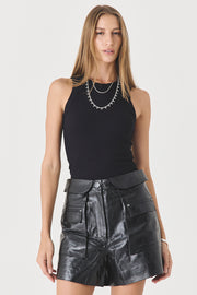 SHORTS JAYDE FEMININO BOLSOS COURO PRETO