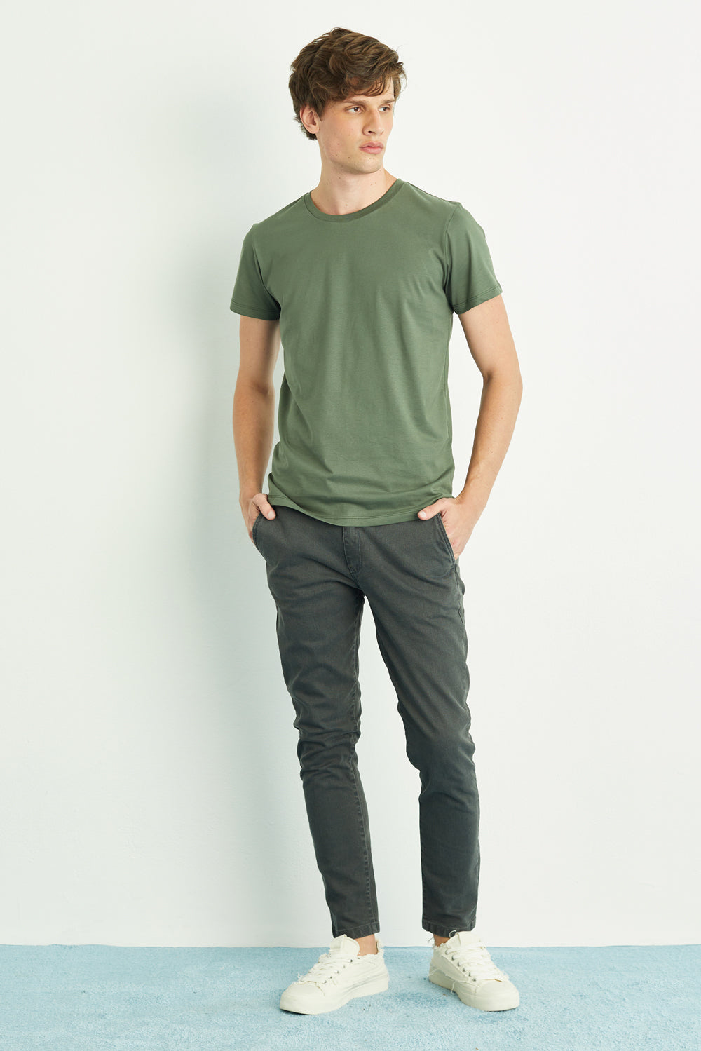 Calça Chino Grafite