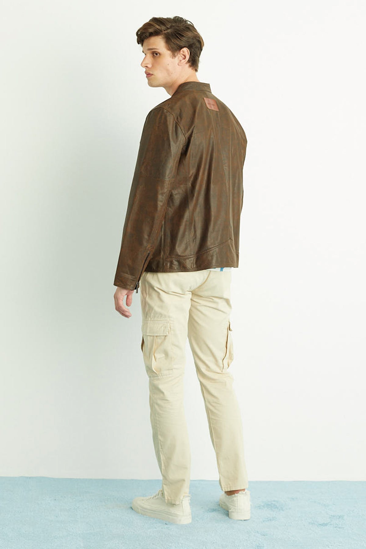 Jaqueta de Couro Marrom Masculina