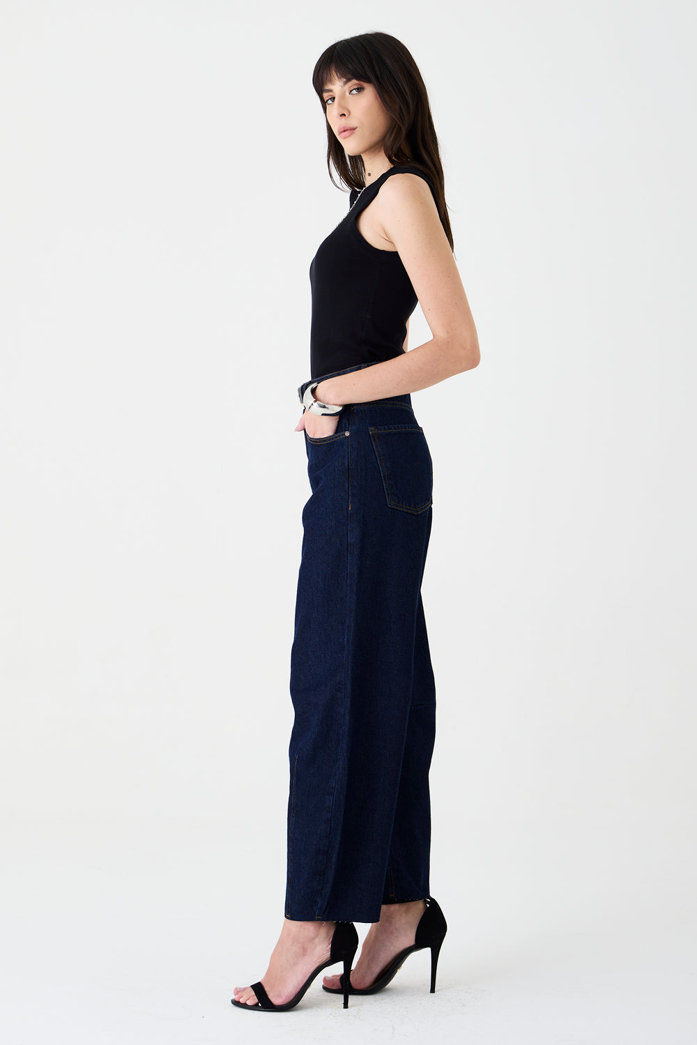 CALÇA MARIA FEMININA BARREL JEANS ESCURO