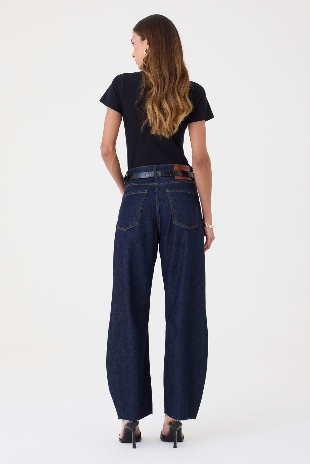 CALÇA MARIA FEMININA BARREL JEANS ESCURO