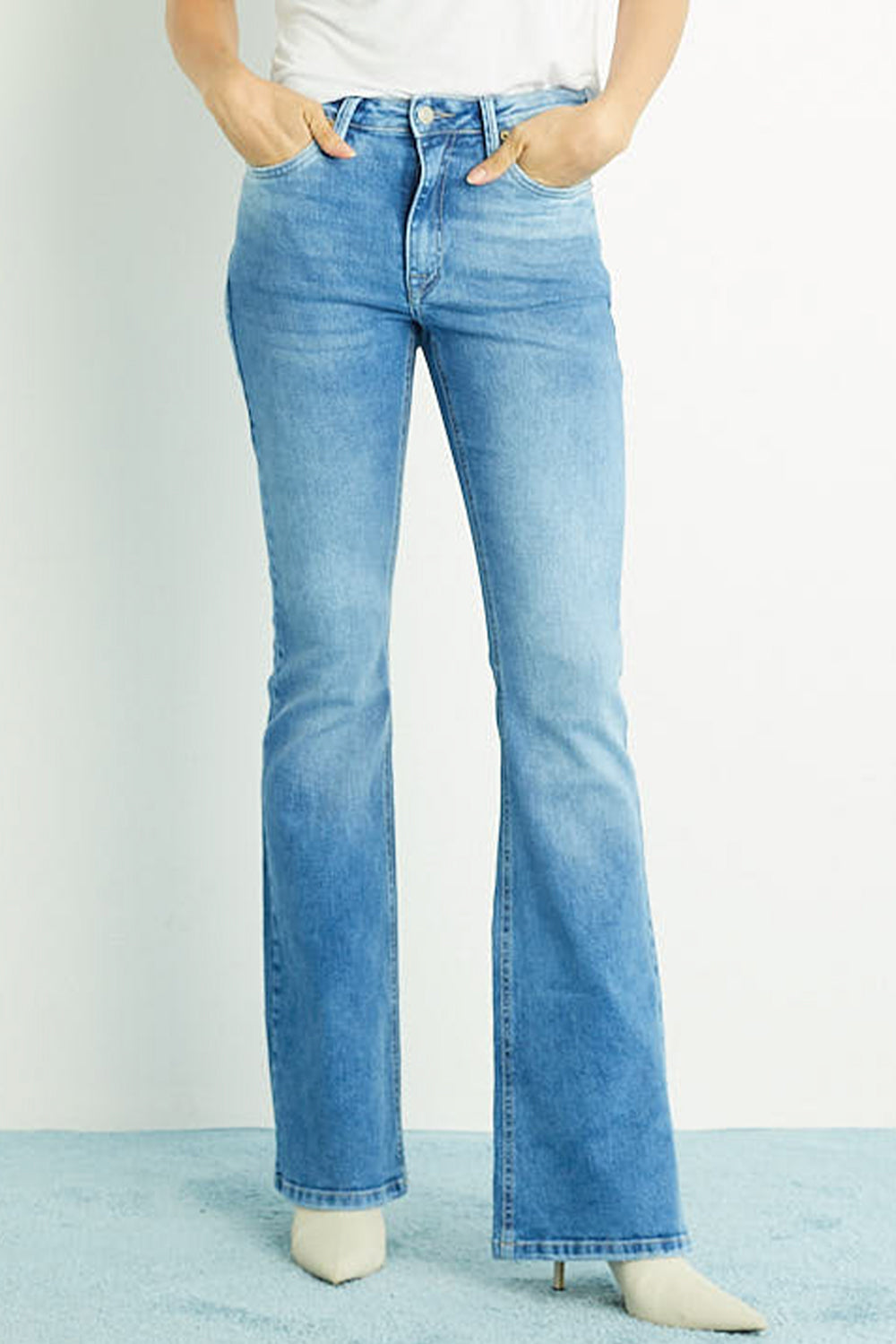 Calça Bootcut Jeans Claro