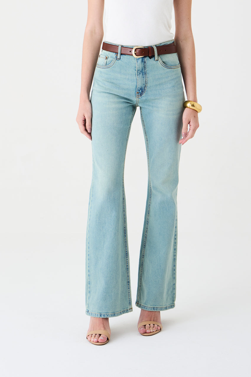 CALÇA LARISSA FEMININA BOOTCUT JEANS CLARO DIRTY