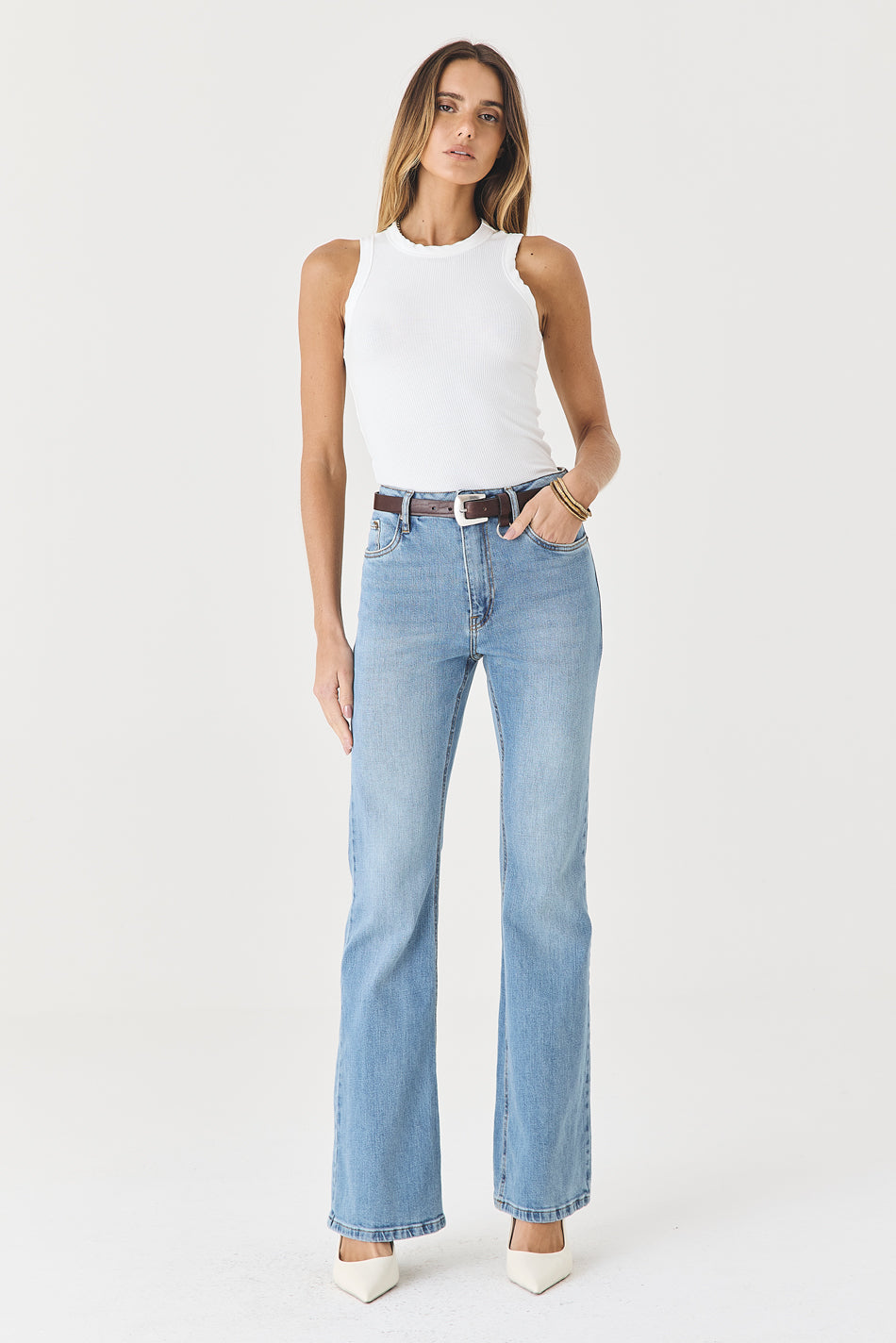 CALÇA LARISSA FEMININA BOOTCUT JEANS MÉDIO
