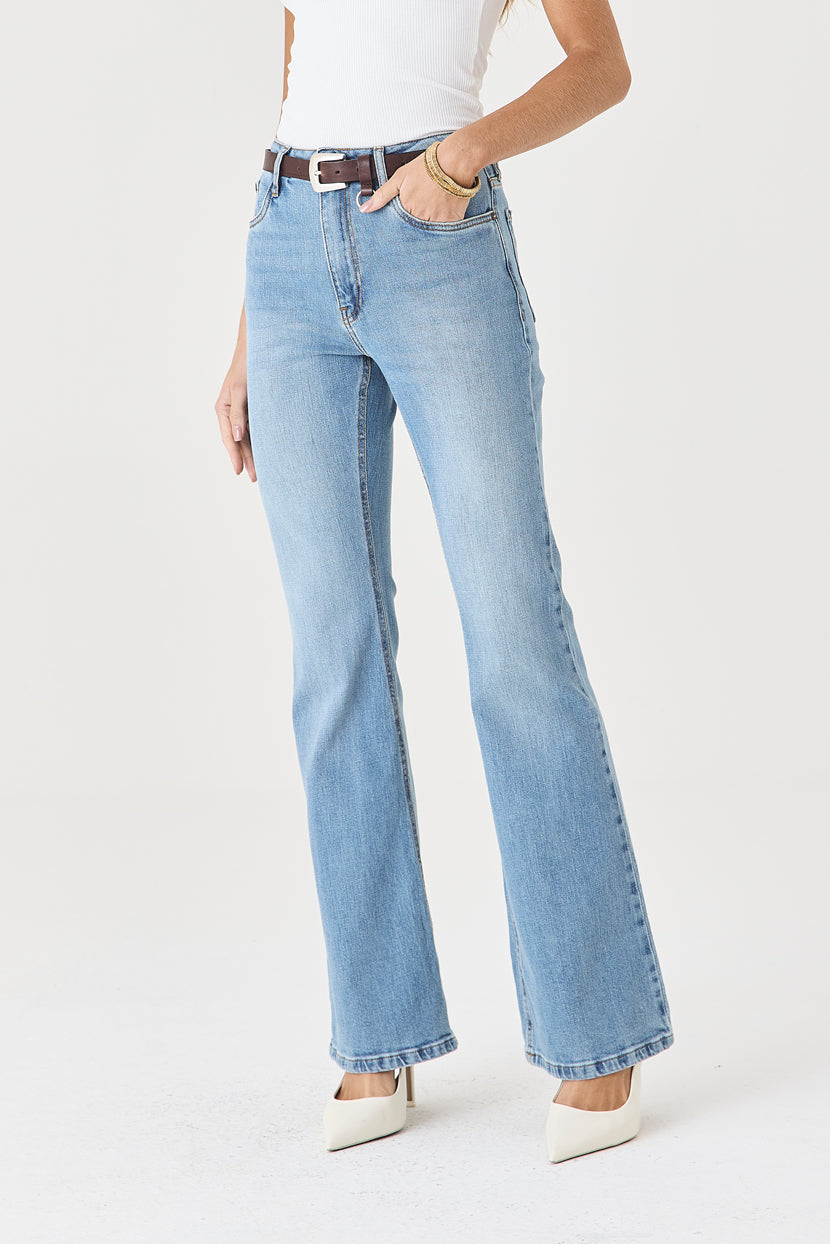 CALÇA LARISSA FEMININA BOOTCUT JEANS MÉDIO
