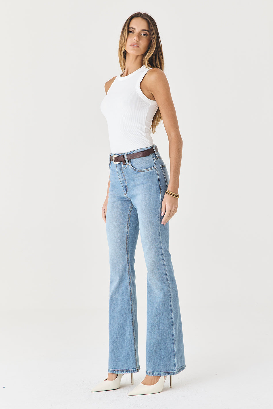 CALÇA LARISSA FEMININA BOOTCUT JEANS MÉDIO