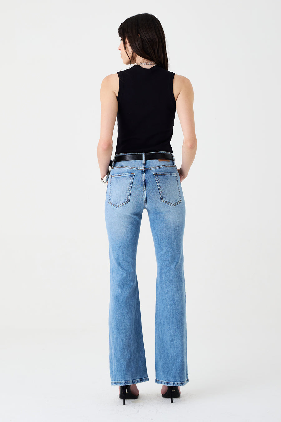 CALÇA LARISSA FEMININA BOOTCUT JEANS MÉDIO
