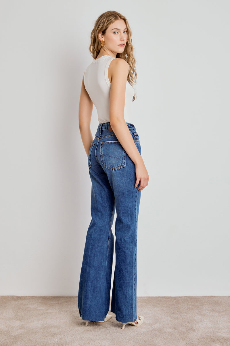 CALÇA ELIS FEMININA BOOTCUT BARRA FIO JEANS ESCURO