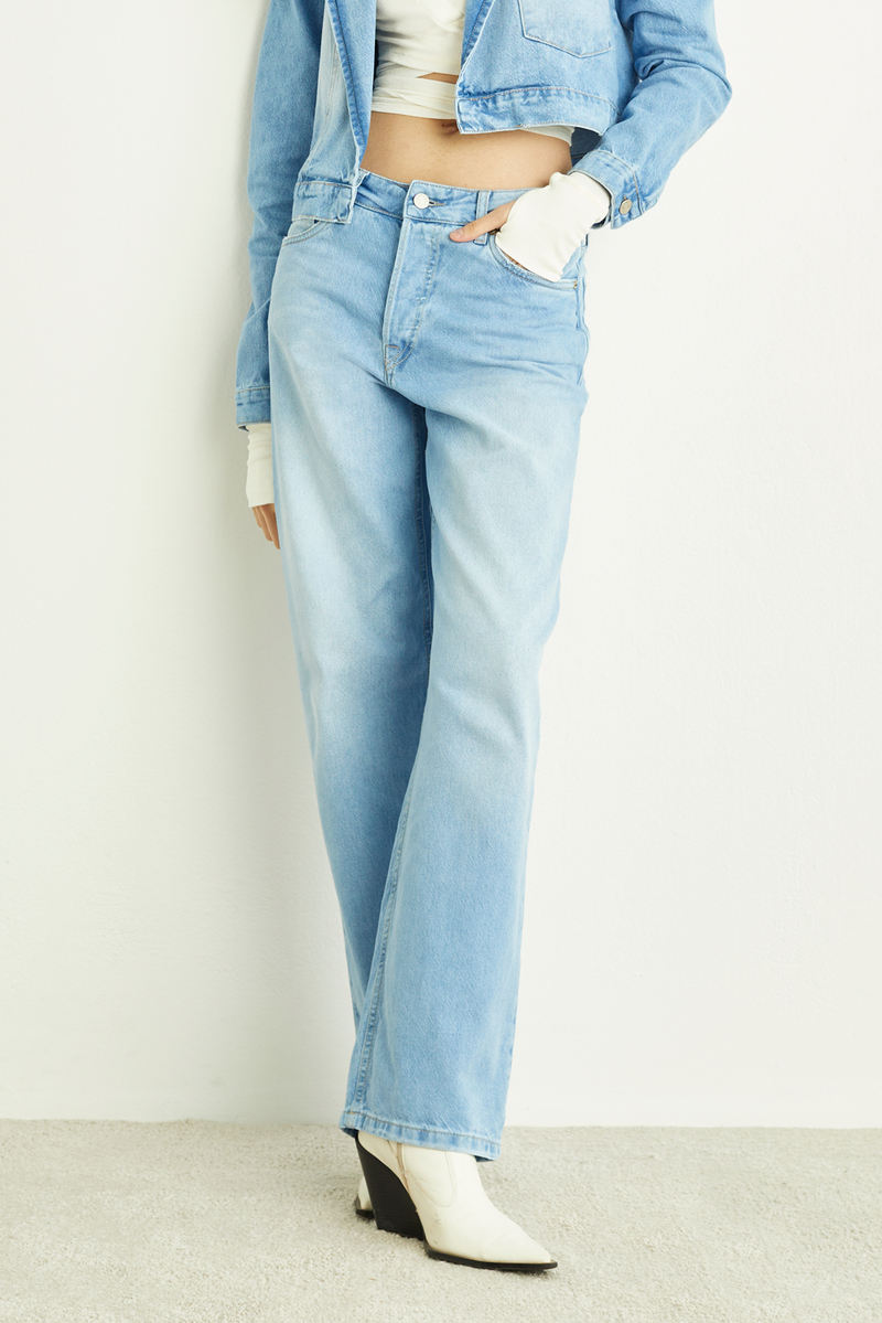 CALÇA MARESSA FEMININA WIDE LEG JEANS CLARO