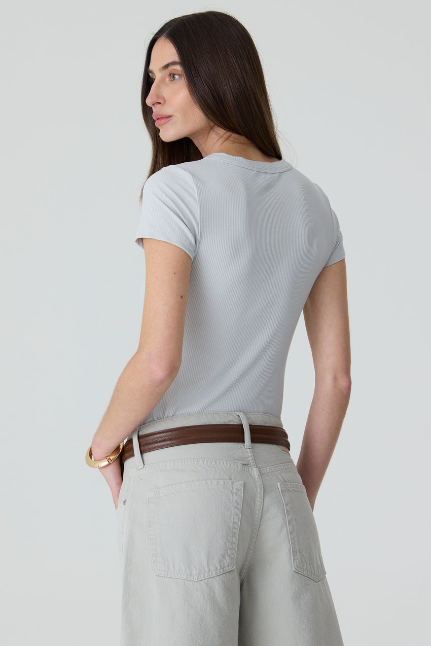 T-SHIRT FEMININA BABY LOOK RIBANA AGATE GRAY