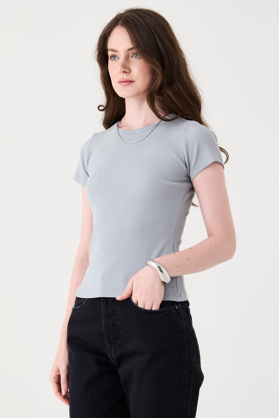 T-SHIRT FEMININA BABY LOOK RIBANA - CINZA CLARO