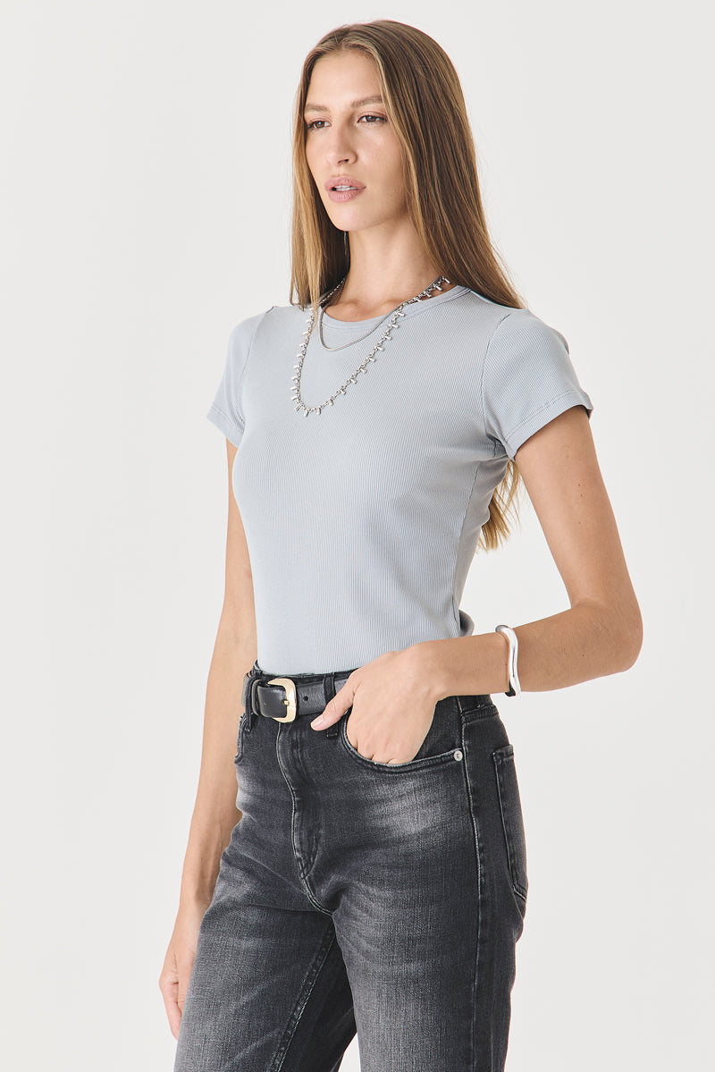 T-SHIRT FEMININA BABY LOOK RIBANA - CINZA CLARO