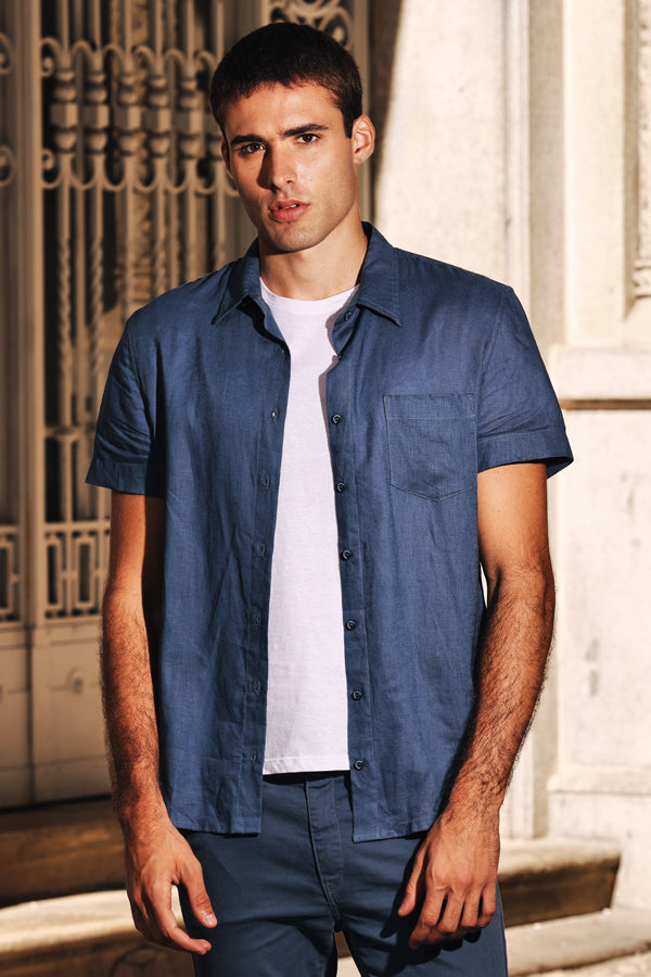 CAMISA MASCULINA LINHO MANGA CURTA - AZUL INDIE