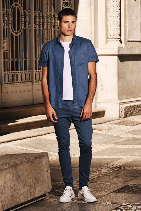 CAMISA MASCULINA LINHO MANGA CURTA - AZUL INDIE
