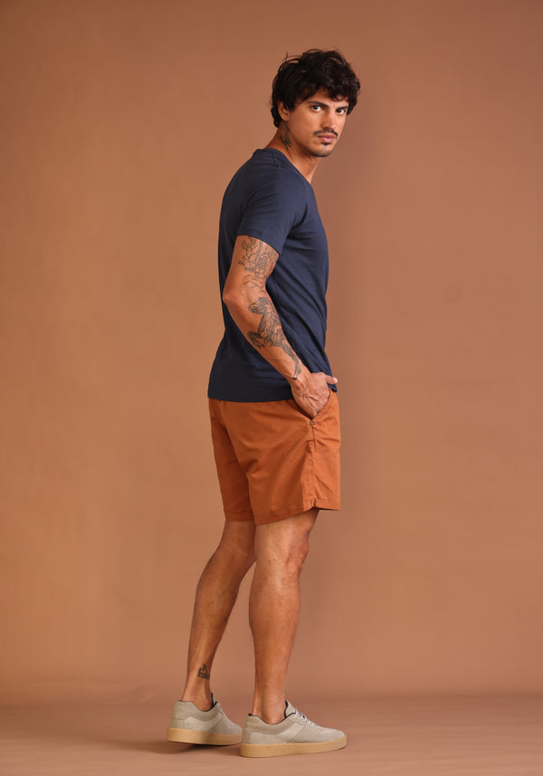 SHORTS MASCULINO BARRA DOBRADA - CARAMELO