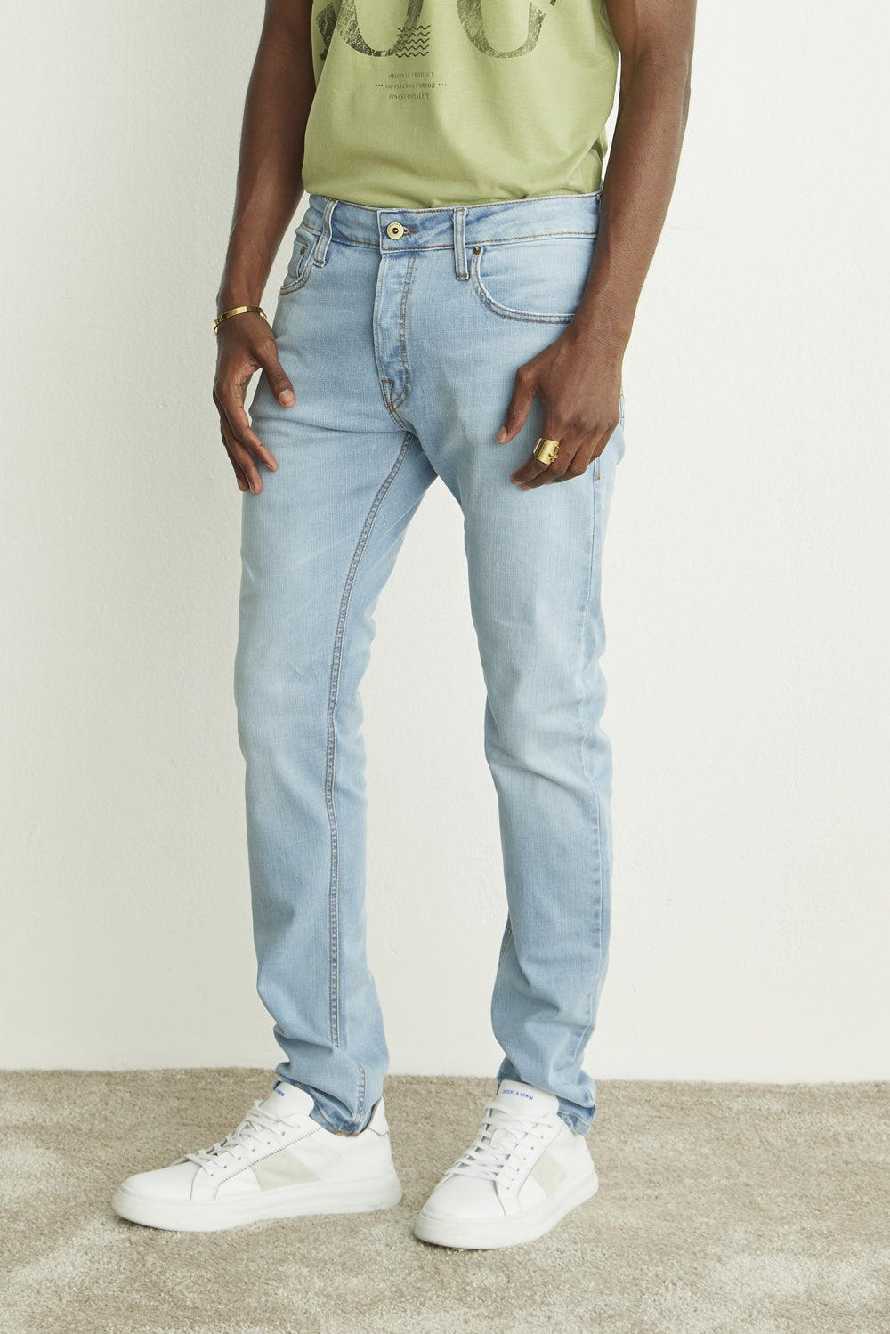 CALÇA SLIM JEANS CLARO MASCULINA