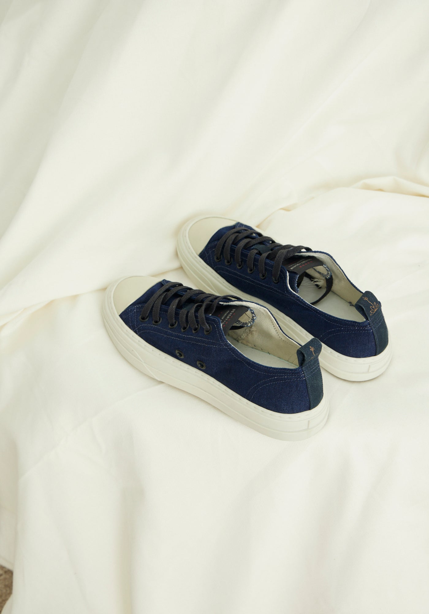 TÊNIS FEMININO CASUAL JEANS