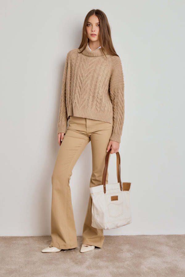 CALÇA BOOTCUT SARJA - AREIA ESCURO
