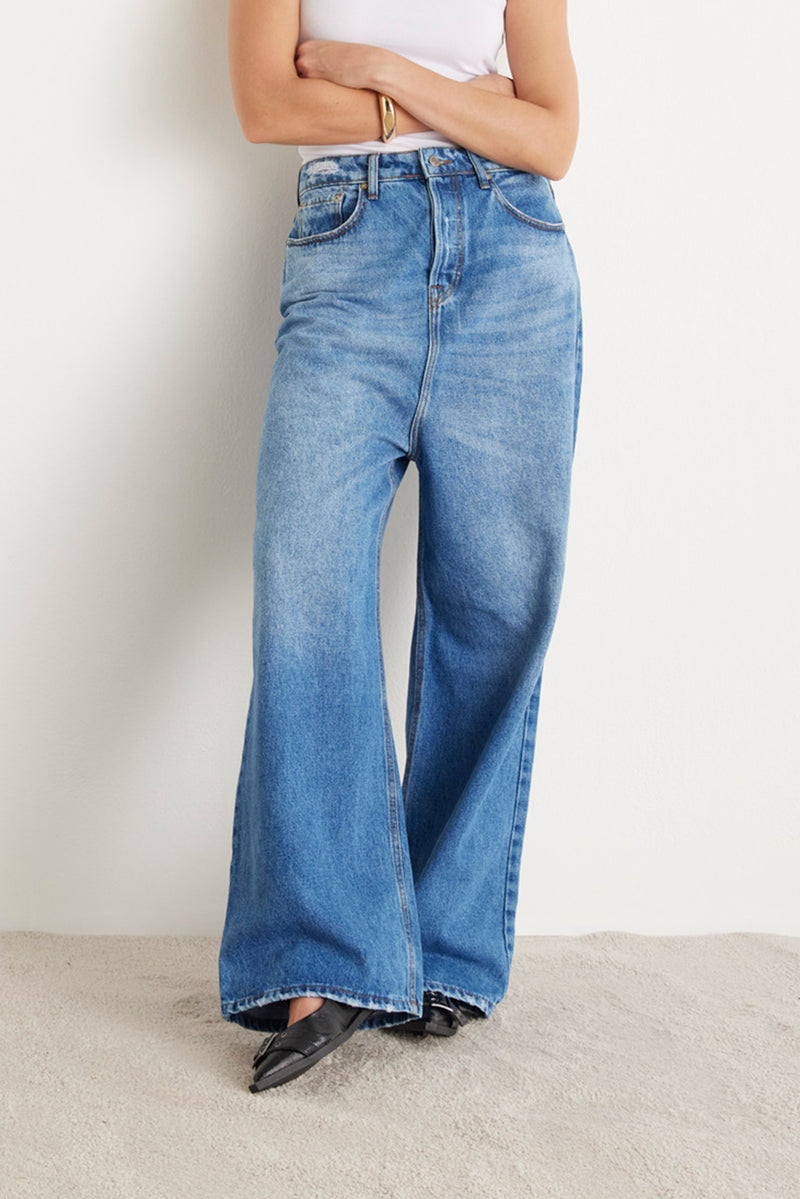 CALÇA FEMININA JUMBO JEANS MÉDIO
