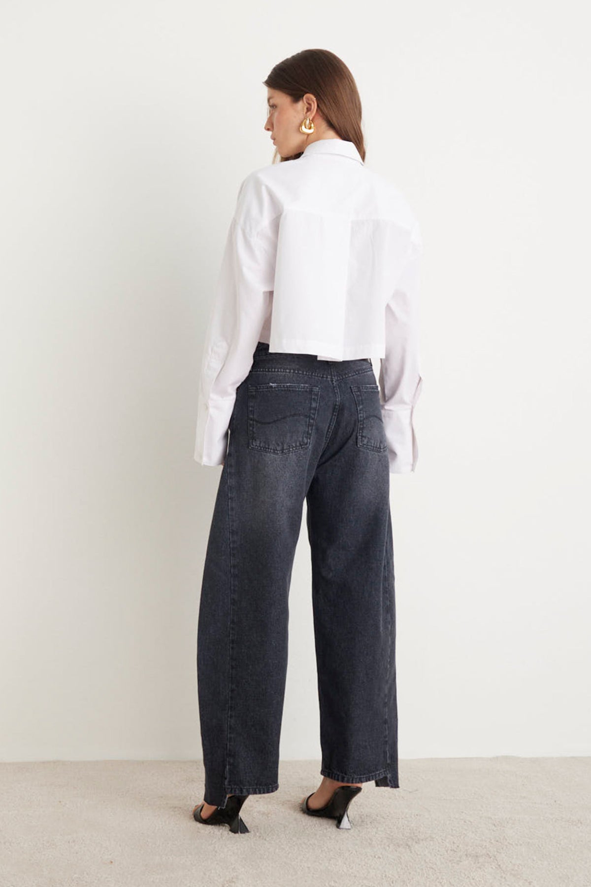 CALÇA BARREL RECORTES BLACK JEANS