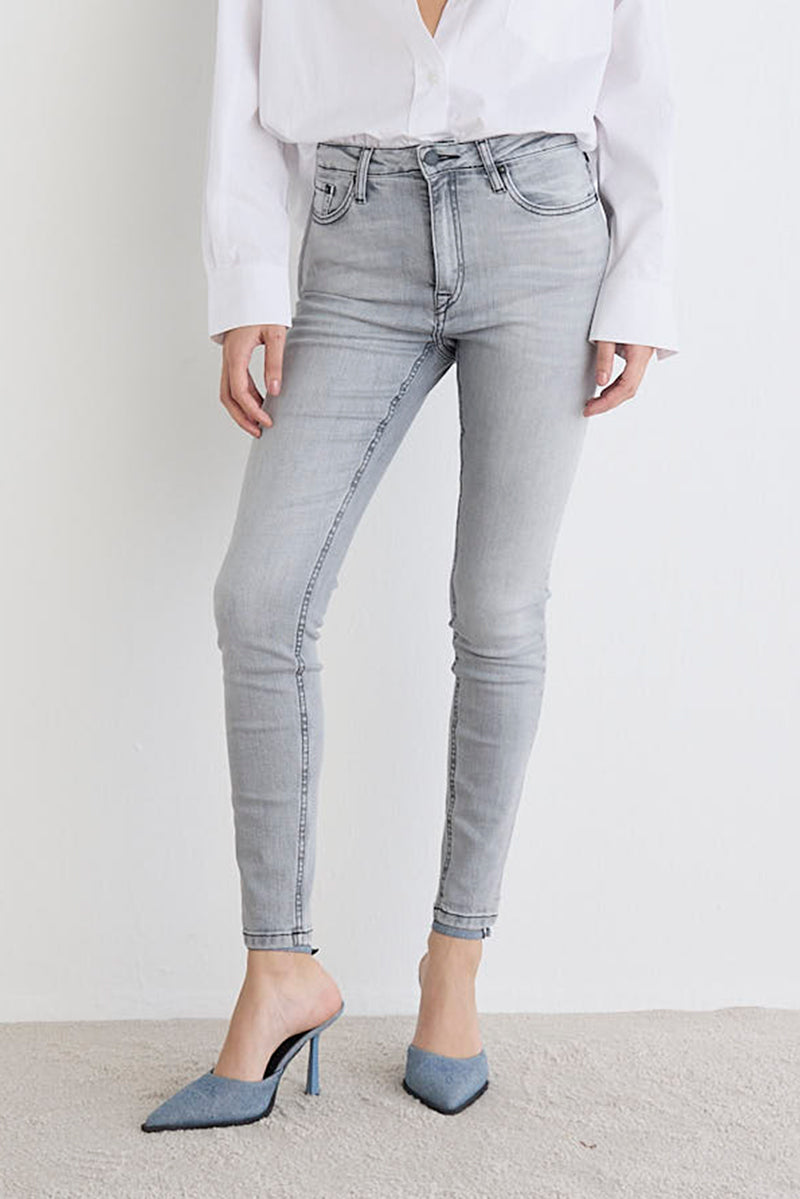 CALCA SKINNY GREY JEANS