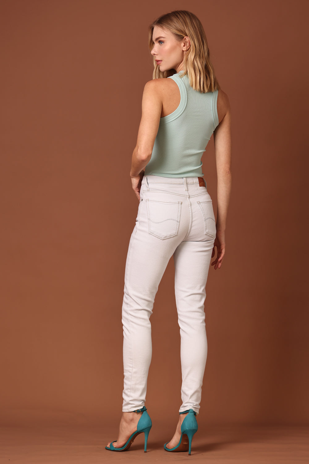 CALCA SKINNY JEANS ULTRADELAVE