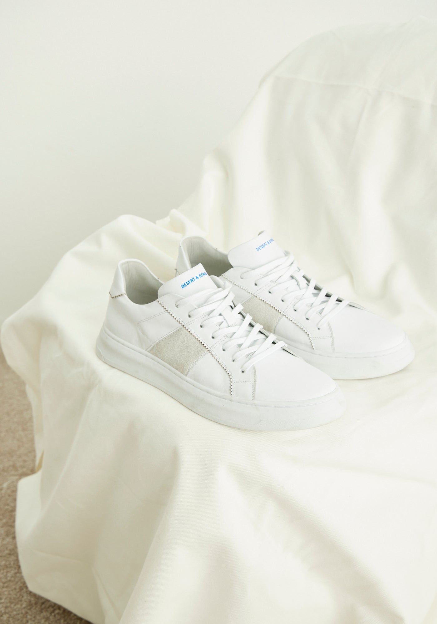 TÊNIS MASCULINO CASUAL DETALHE BRANCO