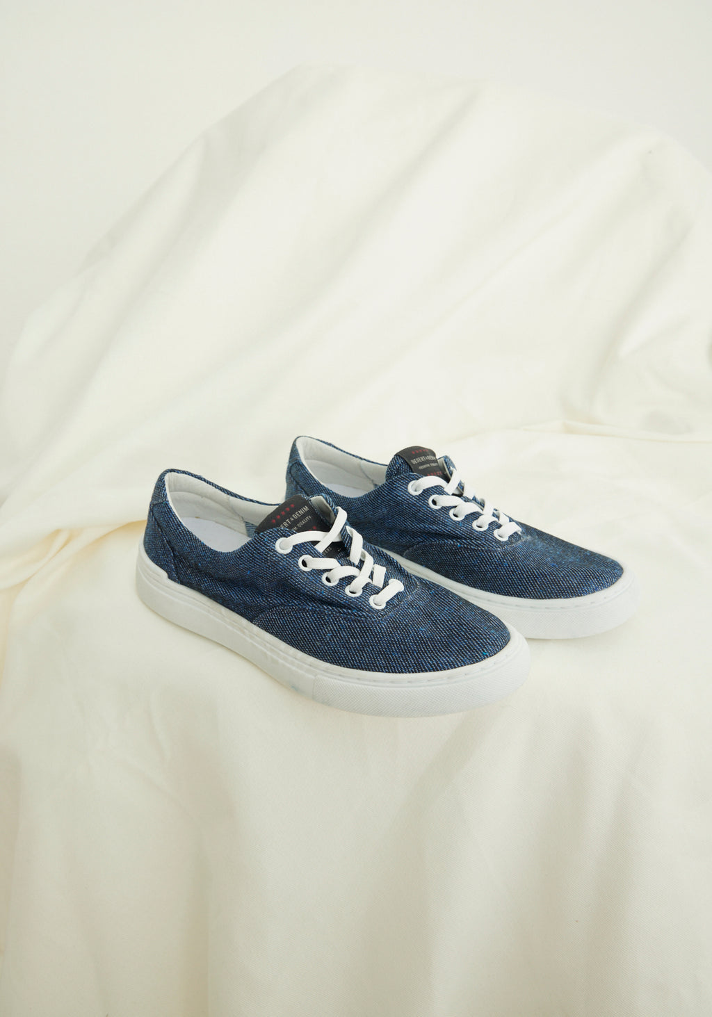 TÊNIS FEMININO AUTHENTIC JEANS ESCURO