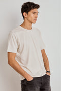 CAMISETA MASCULINA DETALHE COSTAS - CRU