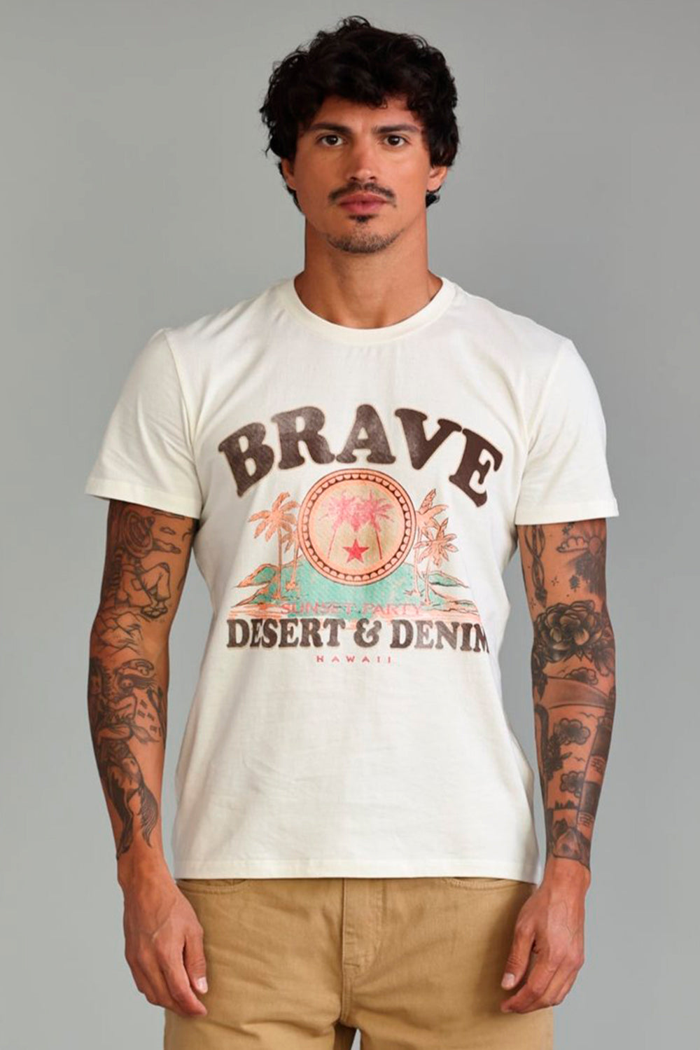 CAMISETA MASCULINA SLIM BRAVE
