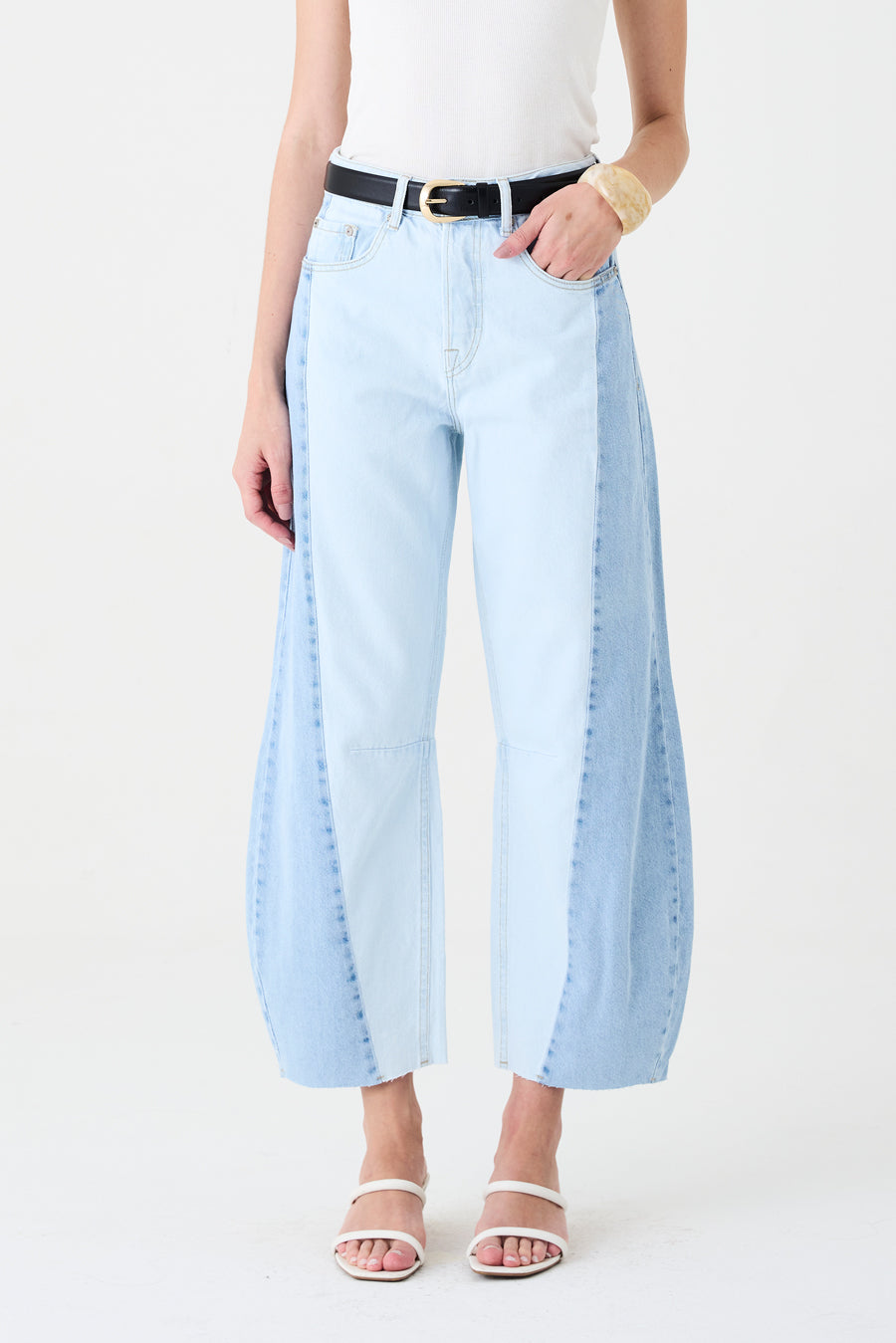 CALÇA MARIA FEMININA BARREL PATCH JEANS CLARO