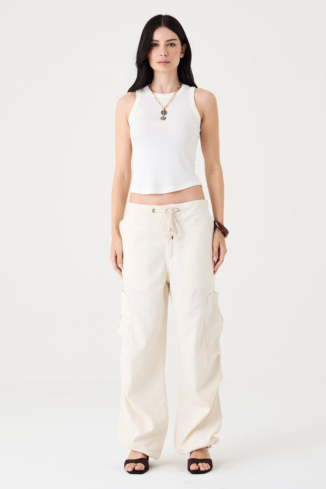 CALÇA JULIETA FEMININA CARGO AMARRAÇÃO SARJA