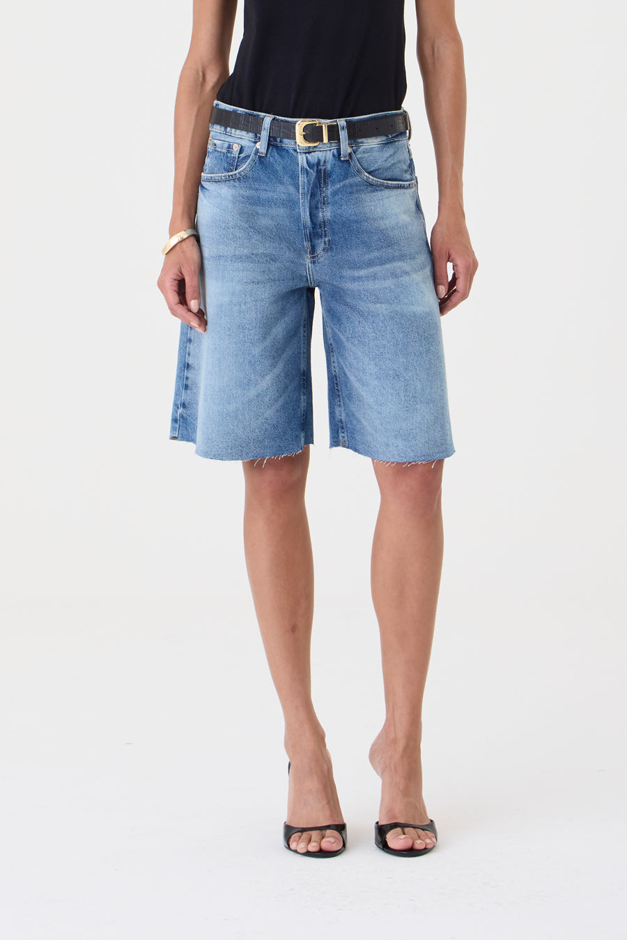 JORTS HELENA FEMININO BARRA A FIO JEANS MÉDIO ESCURO