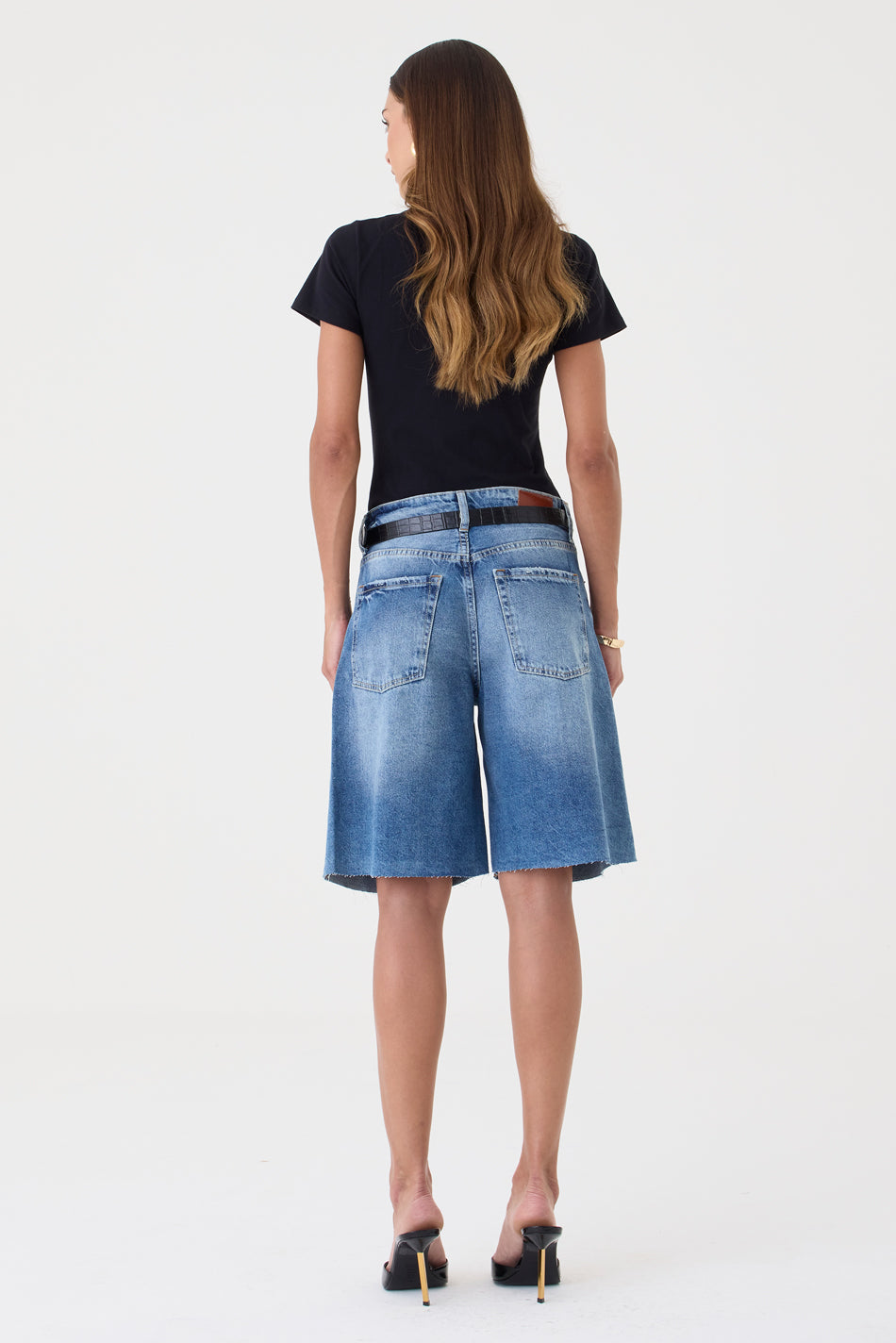 JORTS HELENA FEMININO BARRA A FIO JEANS MÉDIO ESCURO